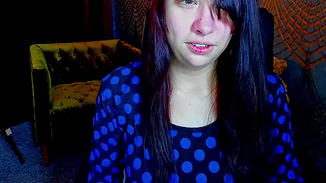 Livia_Shy live