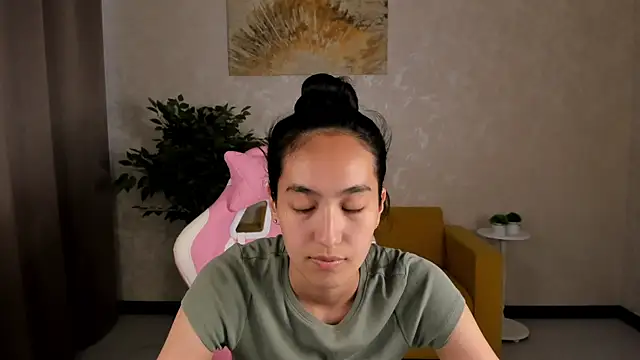 FlirtyAura profile