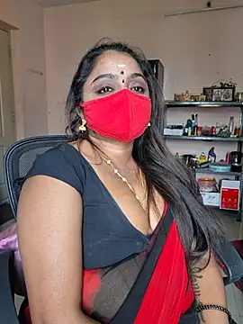 Queen_ilakiya live