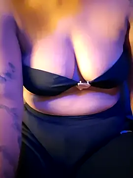 Sweettinydiamond live