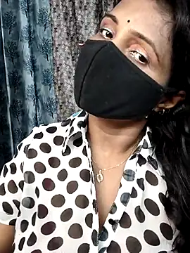 Hotty_Kavita live