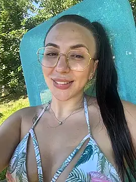 Bunny_Lush live