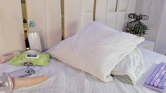 mia_vy live