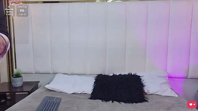 janetteJones_ live