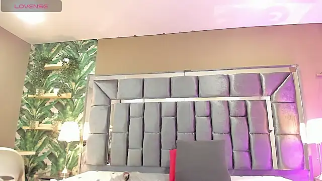BetsyBennet_ live