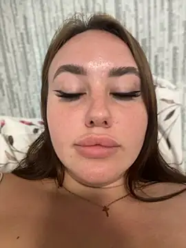 KiraSunshine live