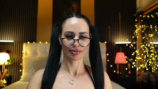 KatiaDivine live