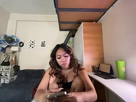 PinayLina18 live