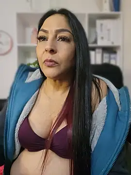 Gina_Myers live