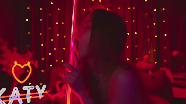 Katy__Ethereal live