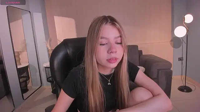 TiffannySins live