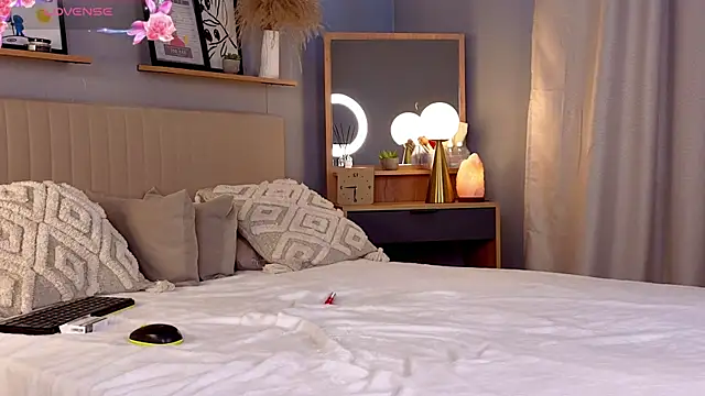 LollaStich live