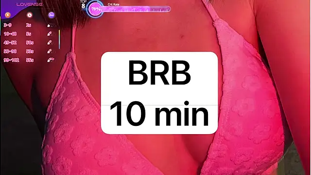 Karolinacreamm live