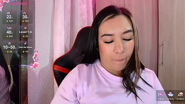 leahtemptation3 live