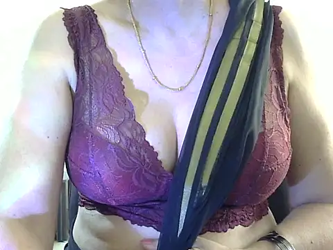 rakhi_1211 live