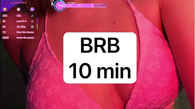 Karolinacreamm live