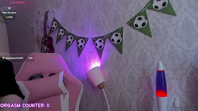 RileyNymph live