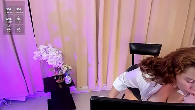 LunaPleasure live