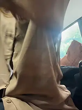 kiss_loo live
