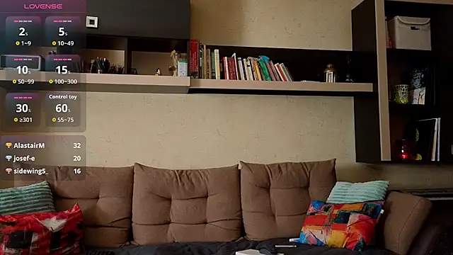 NinaNovalicious live