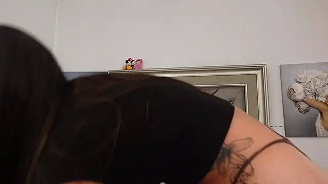 Alexxa live