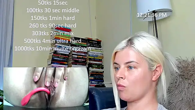 queenofthenighttt live