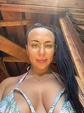 Bunny_Lush live