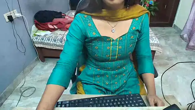 Deevisha-queen profile