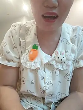 -Titin- live