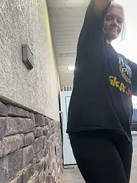 lindzybella live