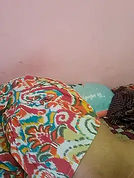 Ravina_patil1 live