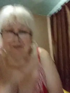 Alexia64231 live