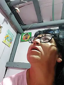 clarita_01 live