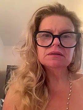 Love_Lee_xo live
