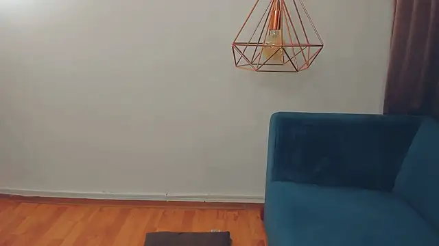 BrilliantGirll live