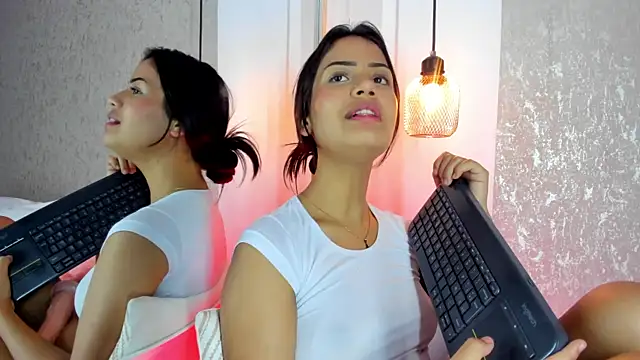 Gaby_Moonn live