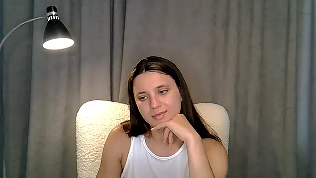KiraHoney live