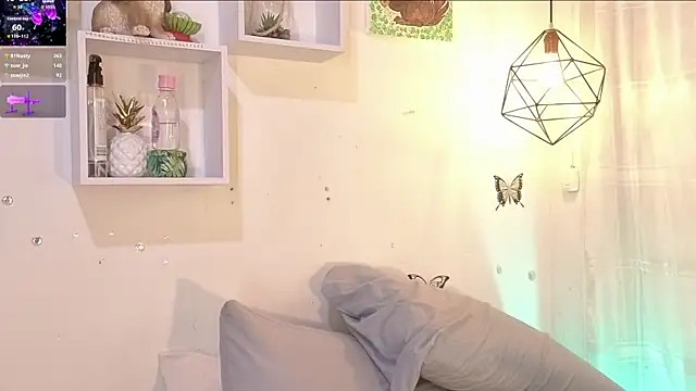 Samaraa_Smith live