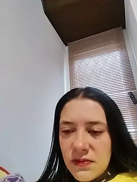 Isabella_21x live