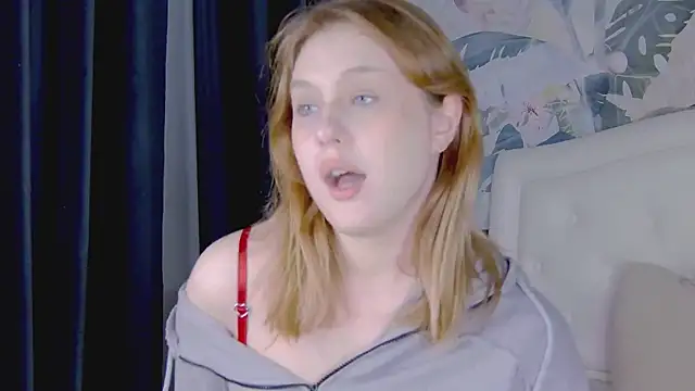 CaitlinSugar live