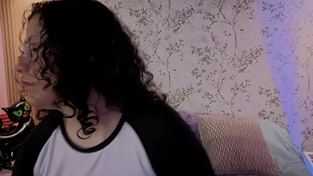 Charlotte__Miller live