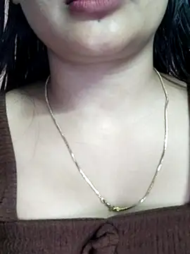Wild-janvi live