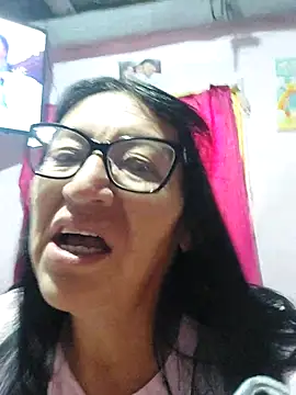 clarita_01 live