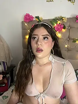 Jullieetta live