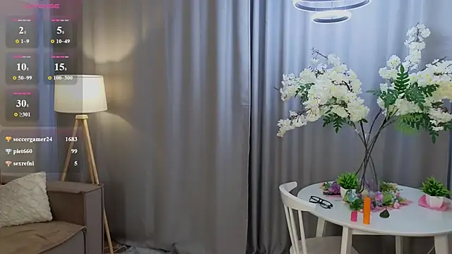 Nora_Ford live