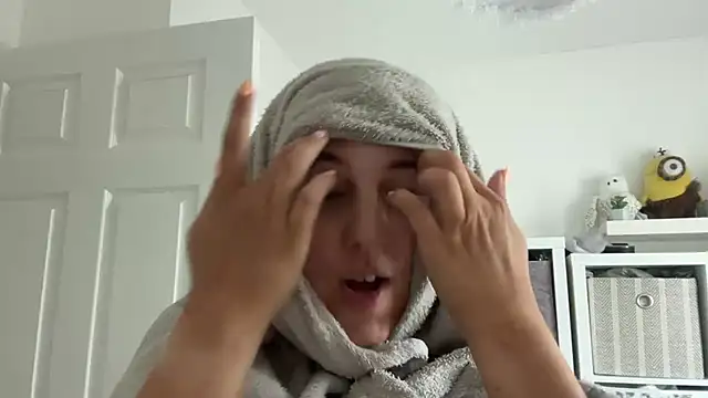 MsBelleWarick live