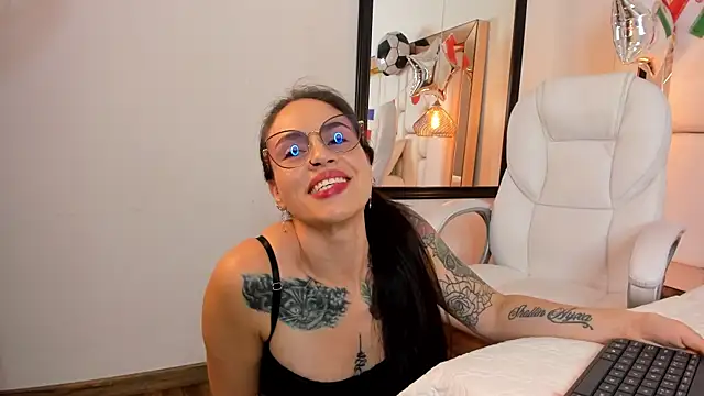 ValeryMontenegro live