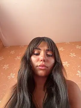 SilkyMira live