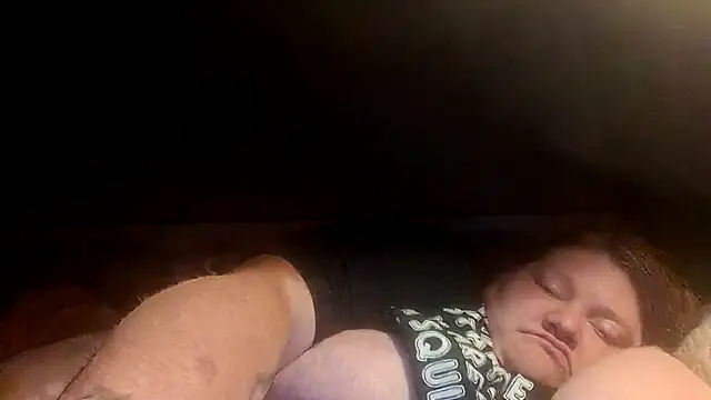 chrissybear84 live