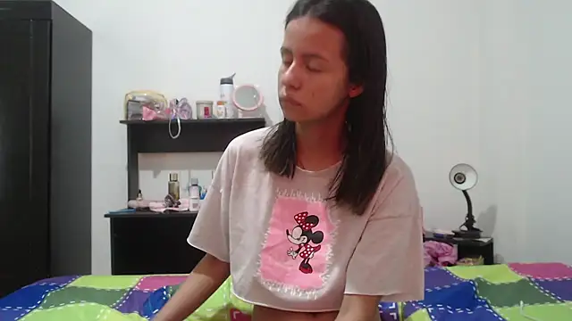 nathaly_jones_ live